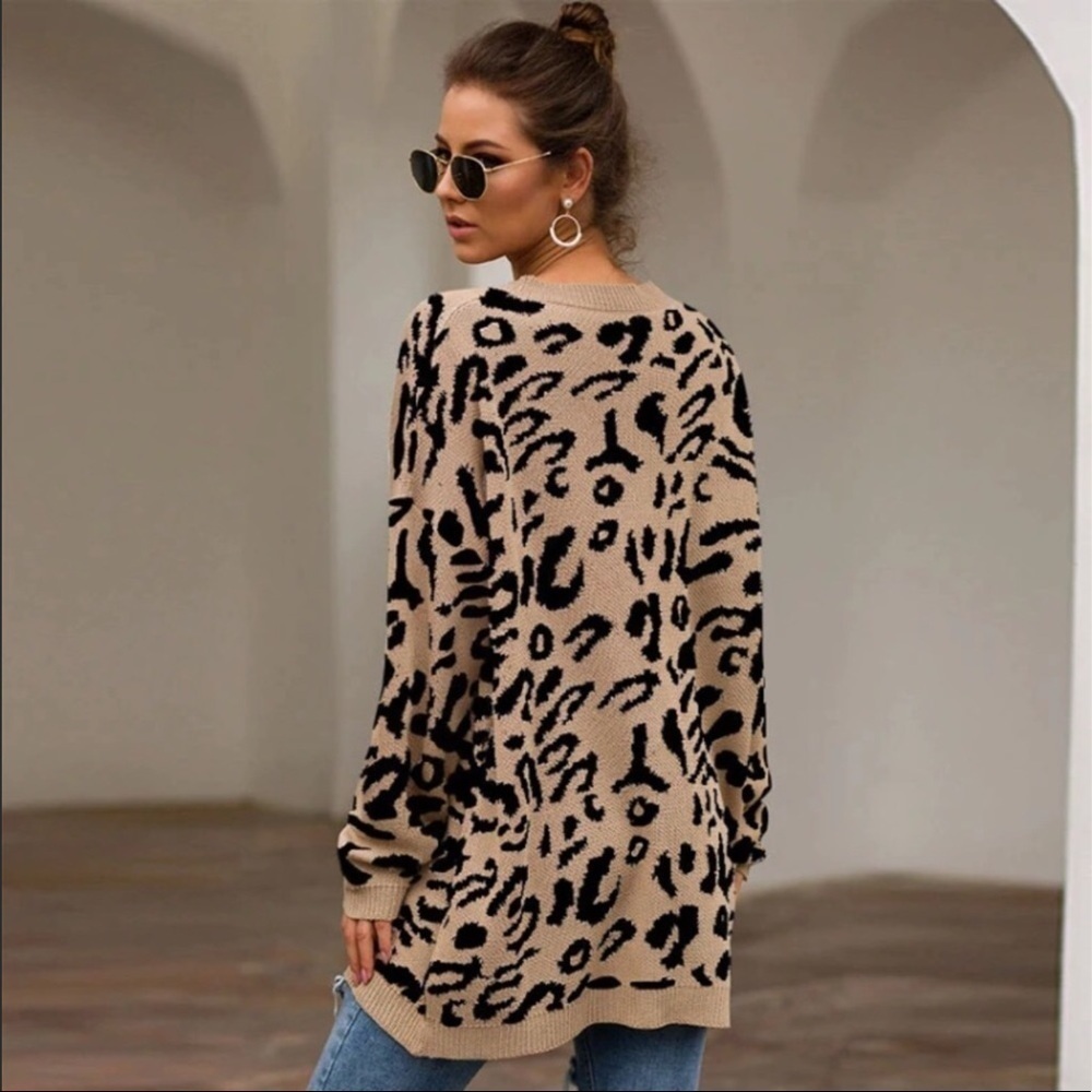 Oversized Leopard Bishop Sleeves Crew Neck Tunic Sweater Khaki Black 2819 - Picture 6 of 8